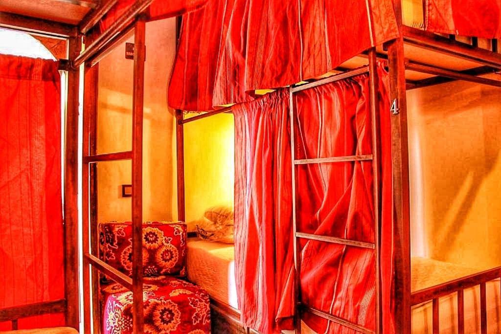 Hostel Dar Ben Youssef Marrakesh Exterior photo